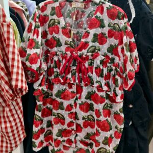 เดรสลายกราฟิกสีสด